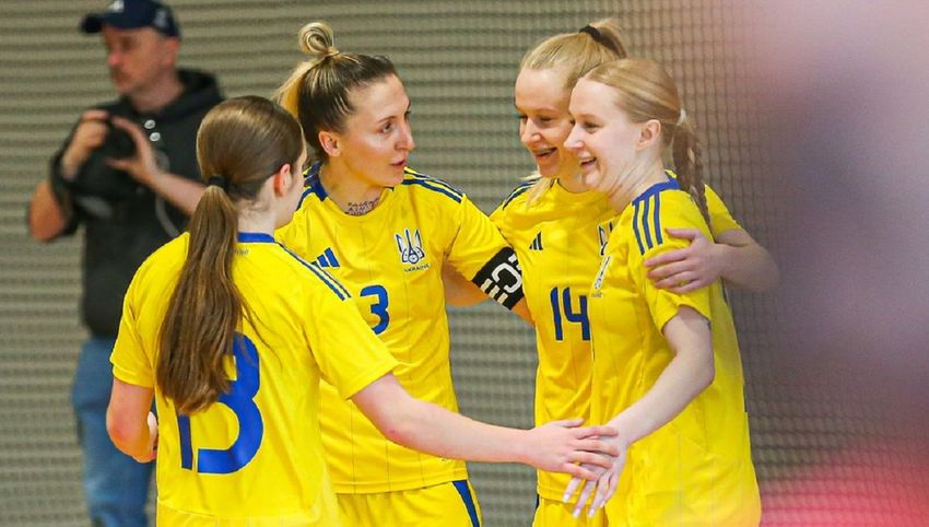 Україна знищила Бельгію 10:1 і здобула першу перемогу у кваліфікації жіночого Євро-2027 з футзалу Україна знищила Бельгію 10:1 і здобула першу перемогу у кваліфікації жіночого Євро-2027 з футзалу